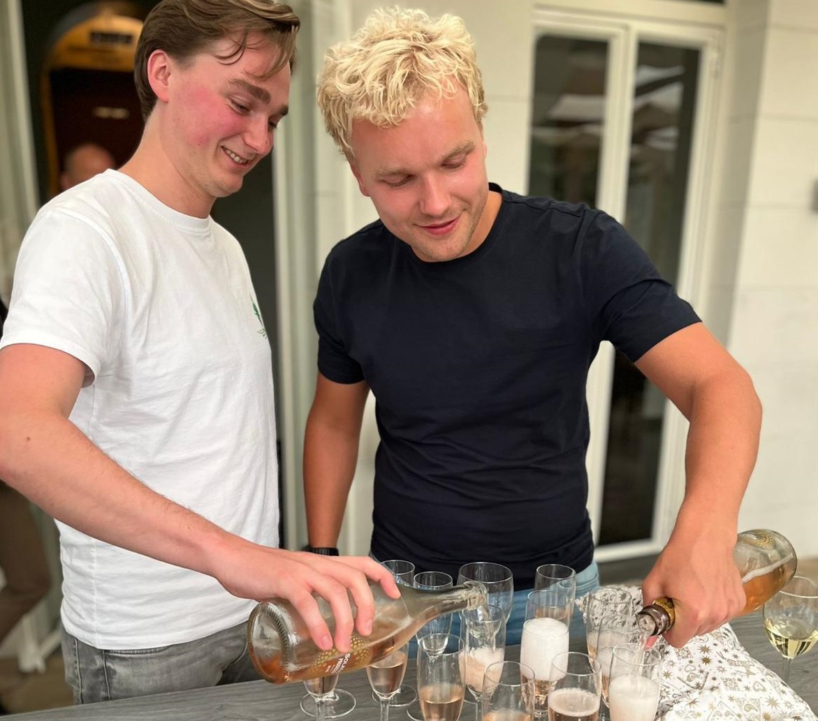 Remco & Daan in vaste dienst